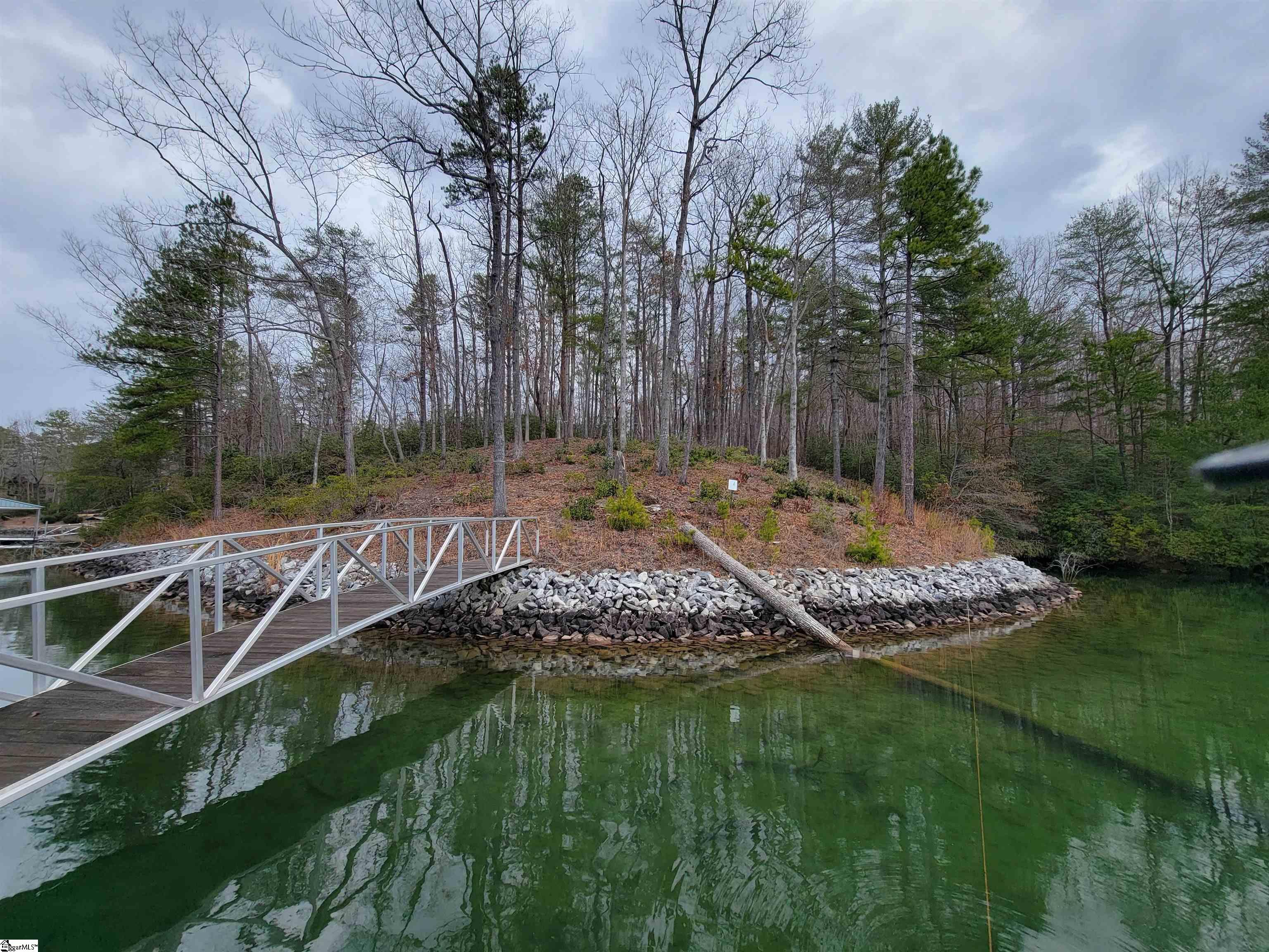 240 Jocassee Point Road Salem, SC 29676 - Photo 20 of 38 Gallery Image 20