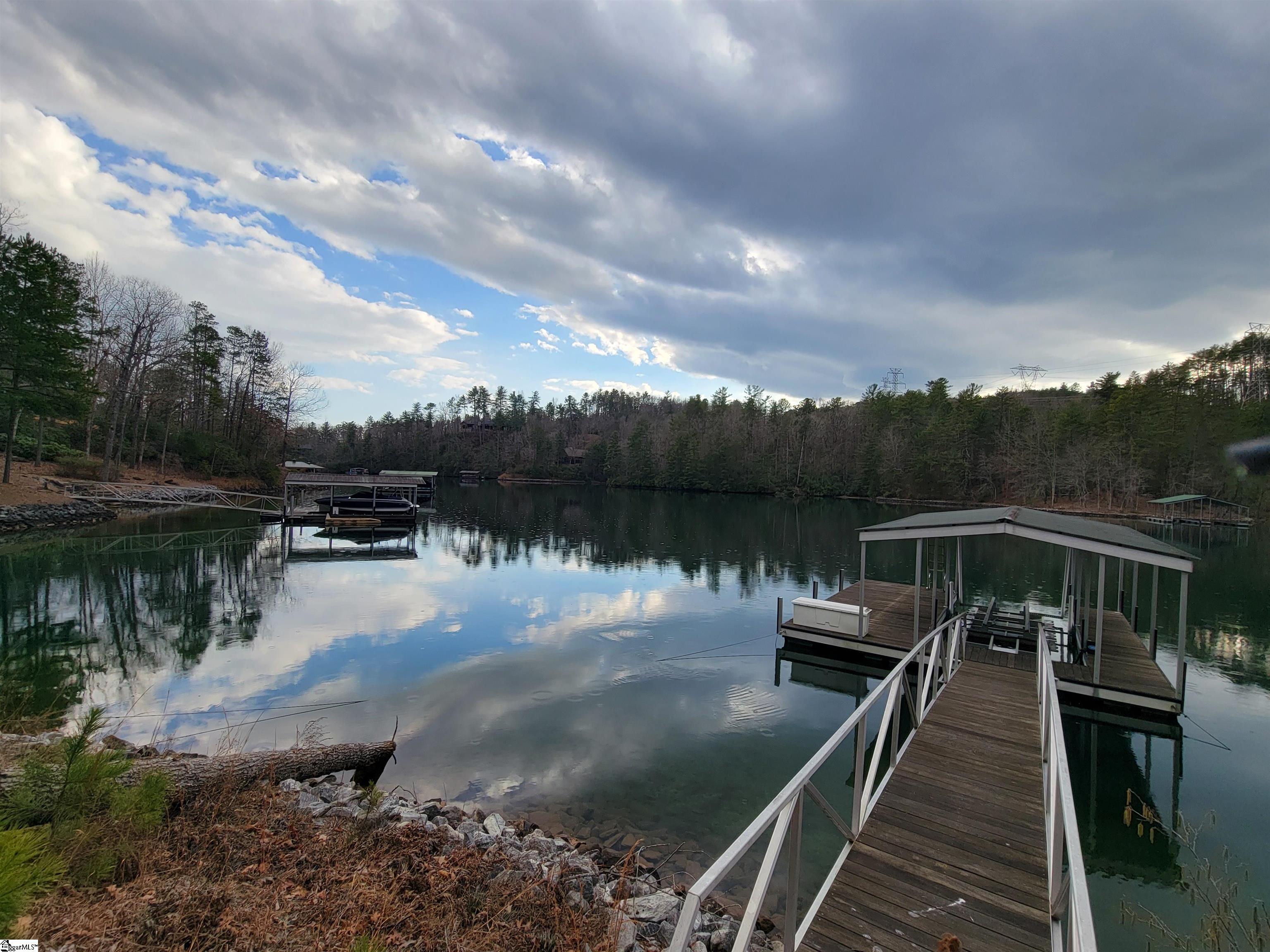 240 Jocassee Point Road Salem, SC 29676 - Photo 8 of 38 Gallery Image 8