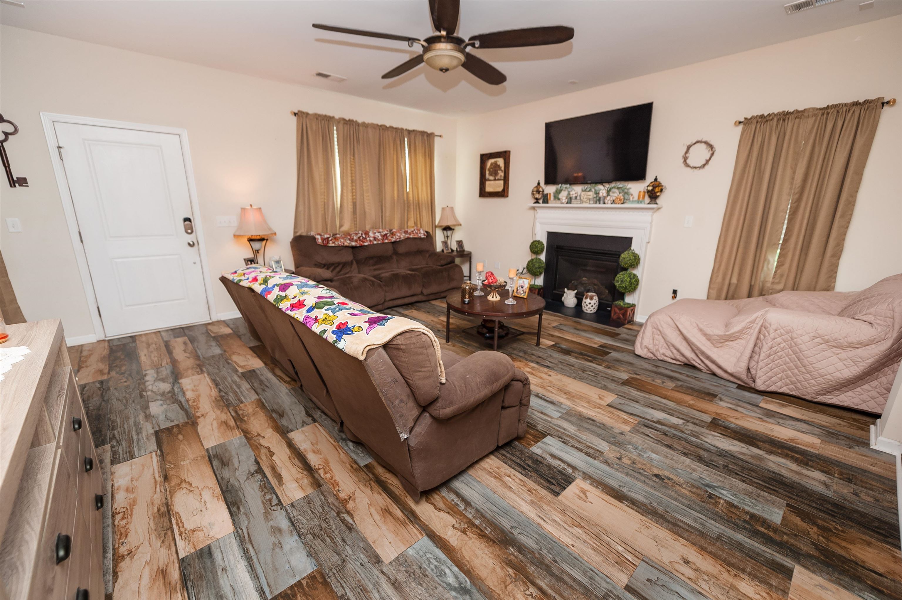 267 Castleton Circle Boiling Springs, SC 29316 - Photo 8 of 49