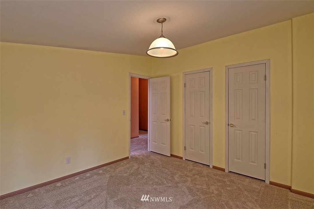 7725 Larimer Road Everett, WA 98208 - Photo 16 of 25 Gallery Image 16