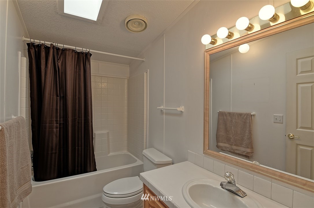 7725 Larimer Road Everett, WA 98208 - Photo 17 of 25 Gallery Image 17