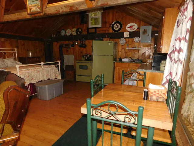 $215,000 | 31 Swan Lane, Dexter, ME 04930