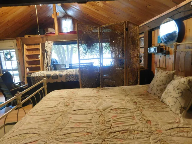 $215,000 | 31 Swan Lane, Dexter, ME 04930