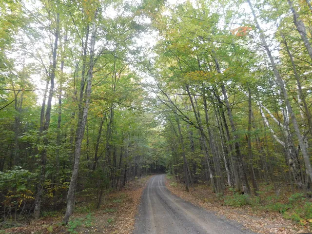 $215,000 | 31 Swan Lane, Dexter, ME 04930