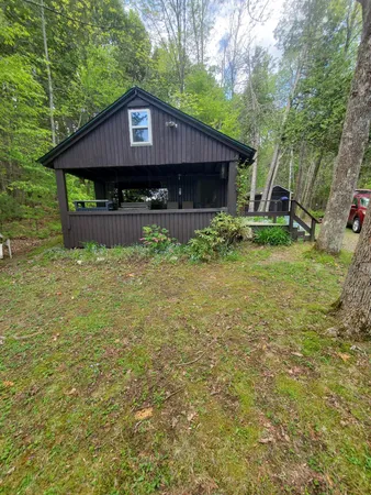 $215,000 | 31 Swan Lane, Dexter, ME 04930