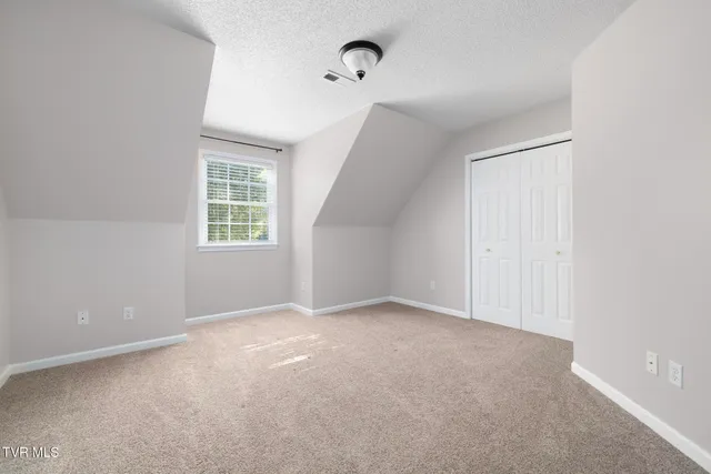 $662,400 | 209 Glen Oaks Drive, Gray, TN 37615