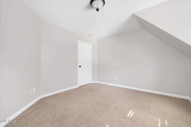 $662,400 | 209 Glen Oaks Drive, Gray, TN 37615