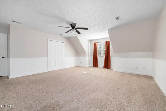 $662,400 | 209 Glen Oaks Drive, Gray, TN 37615