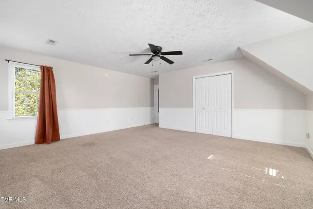 $662,400 | 209 Glen Oaks Drive, Gray, TN 37615