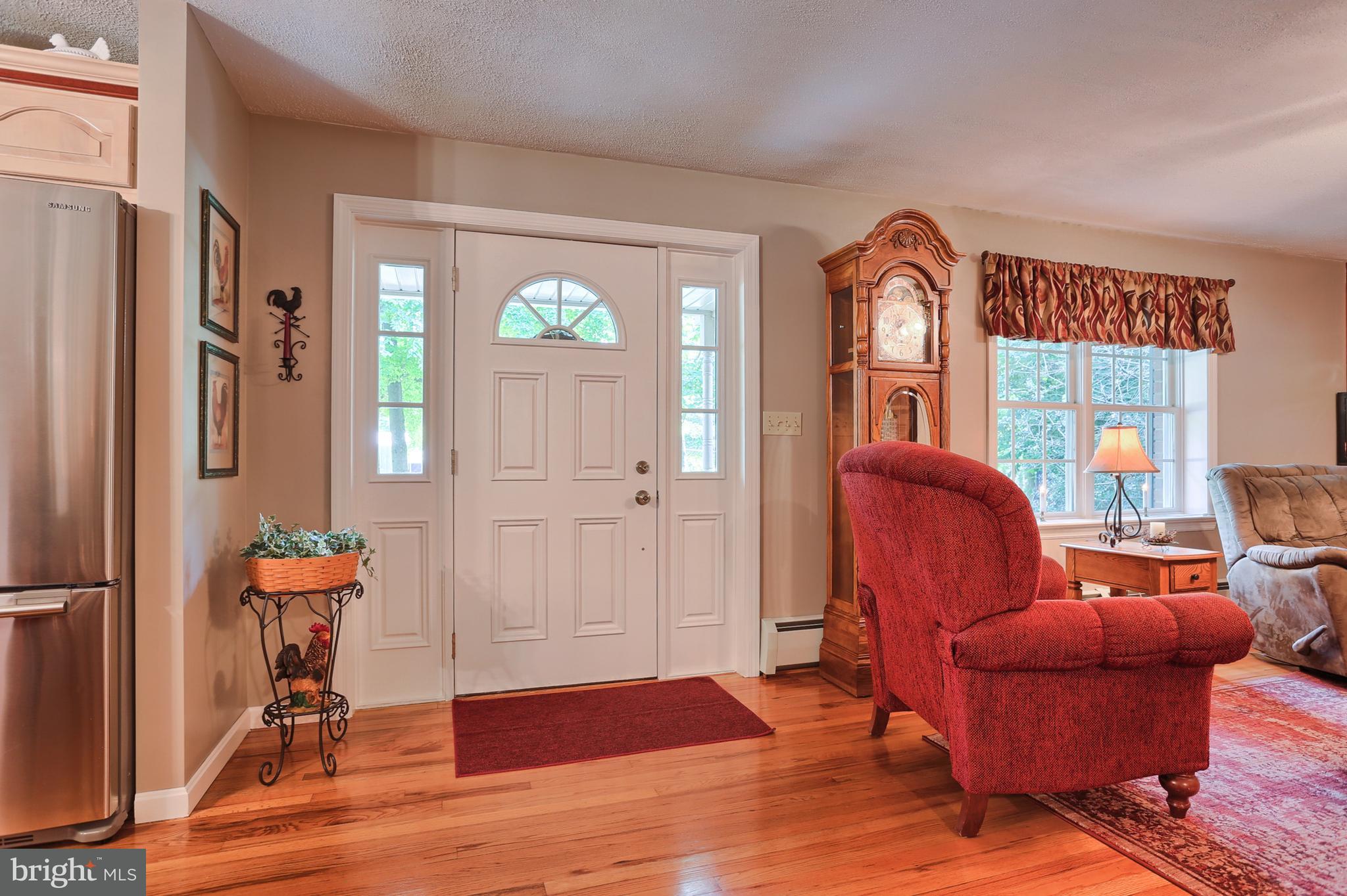 4103 Roundtop Road Elizabethtown, PA 17022 - Photo 3 of 26 Gallery Image 3