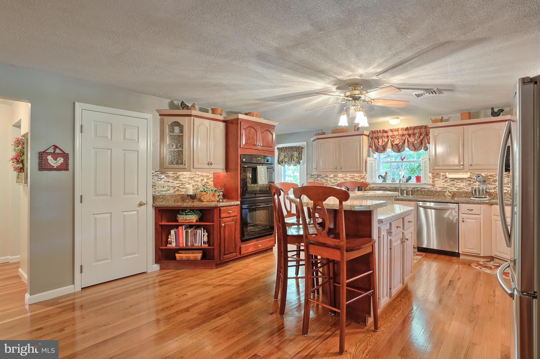4103 Roundtop Road Elizabethtown, PA 17022 - Photo 5 of 26 Gallery Image 5