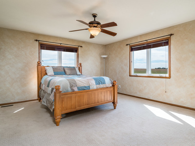 14100 Telegraph Road Pecatonica, IL 61063 - Photo 10 of 25