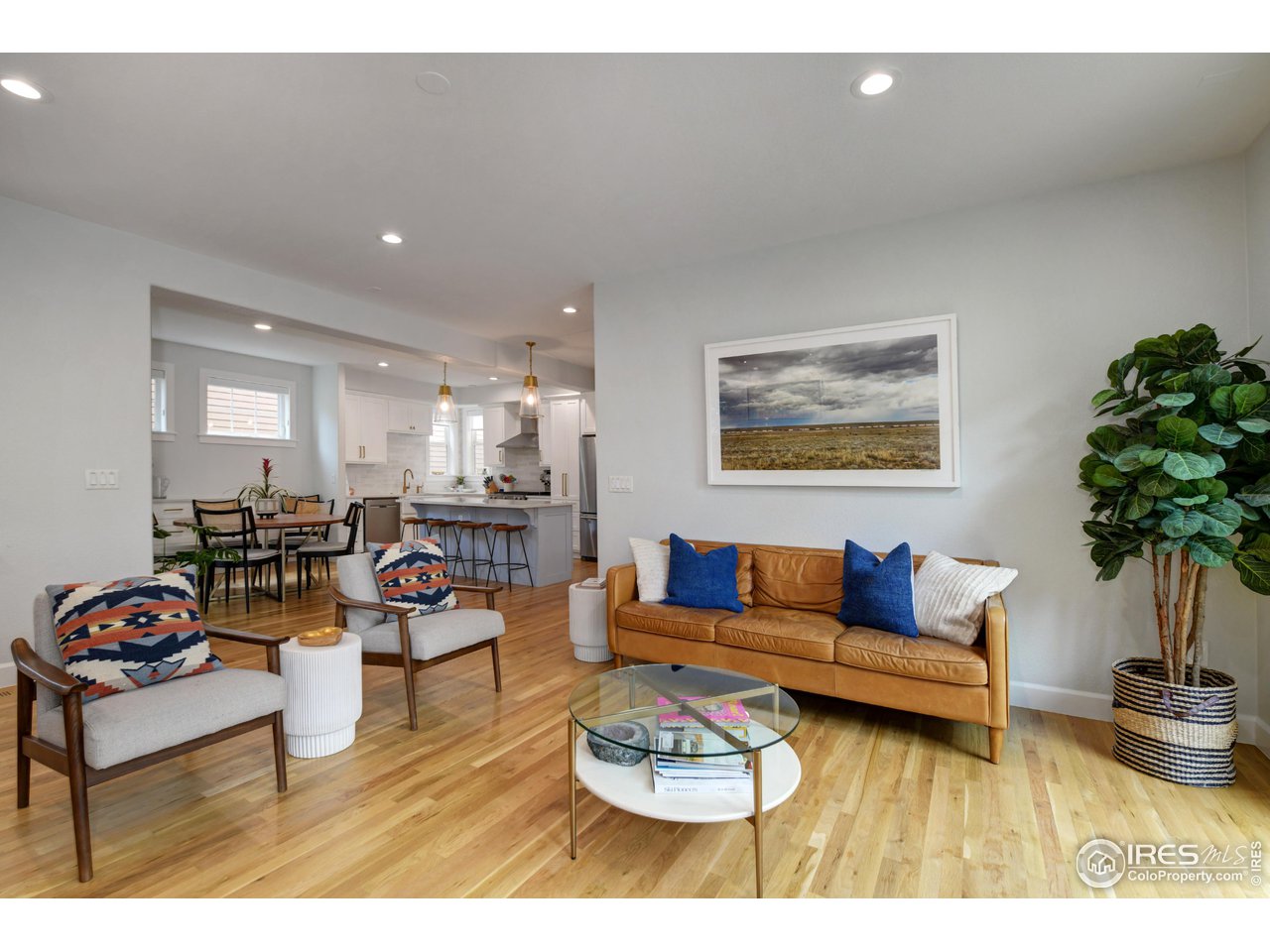 755 Terrace Circle South Boulder, CO 80304 - Photo 14 of 38 a living room with furniture and a table