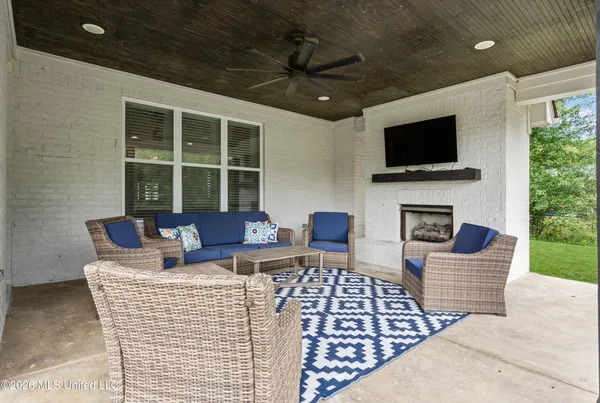 $624,900 | 4112 Bright Road, Hernando, MS 38632