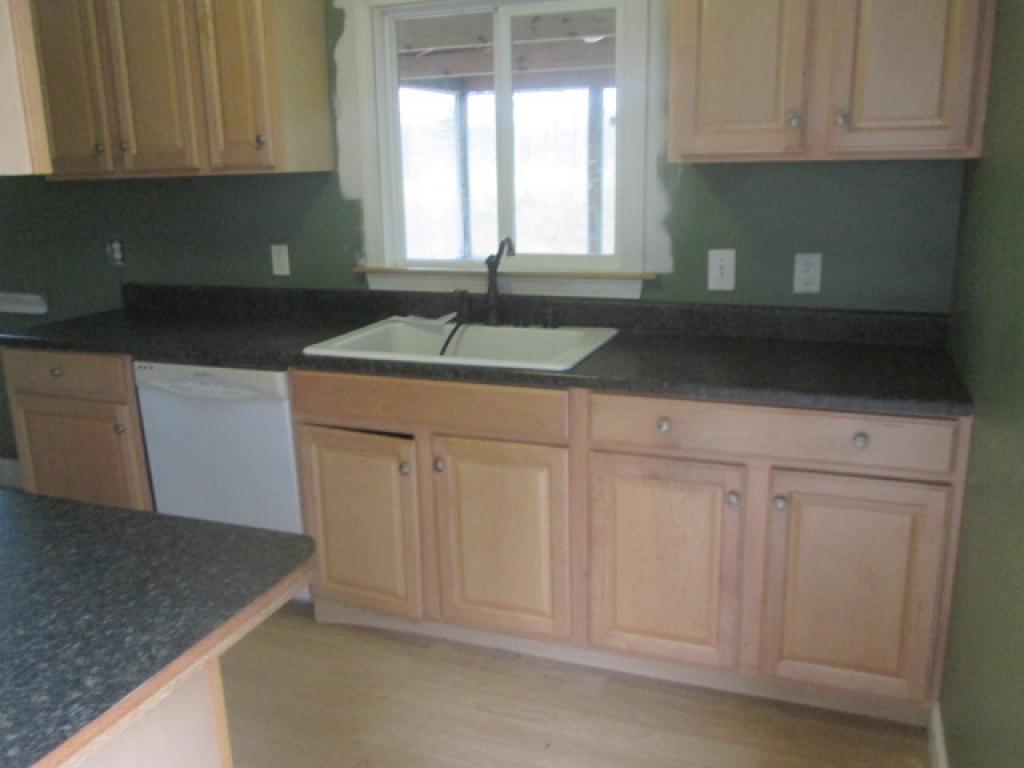 53 Brown Hill Road Hampstead, NH 03826 - Photo 3 of 13