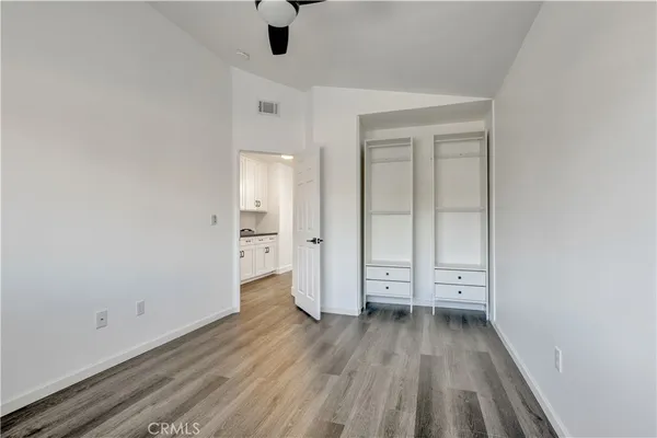 $639,900 | 28102 Bobwhite Circle, Unit 3, Saugus, CA 91350