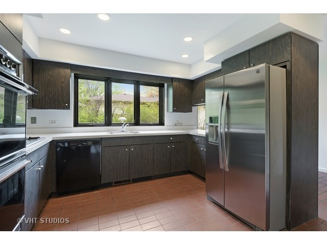 3290 Brook Road Highland Park, IL 60035 - Photo 6 of 19 a kitchen with a refrigerator and a sink
