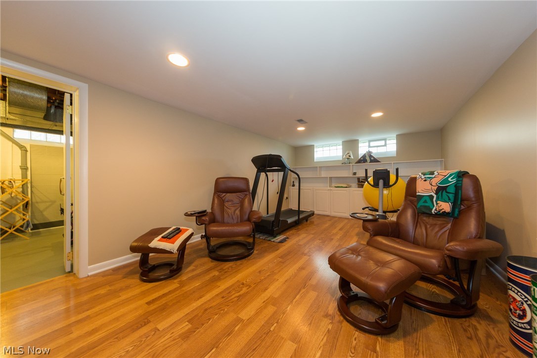 3716 Stoneleigh Road Cleveland Heights, OH 44121 - Photo 23 of 34