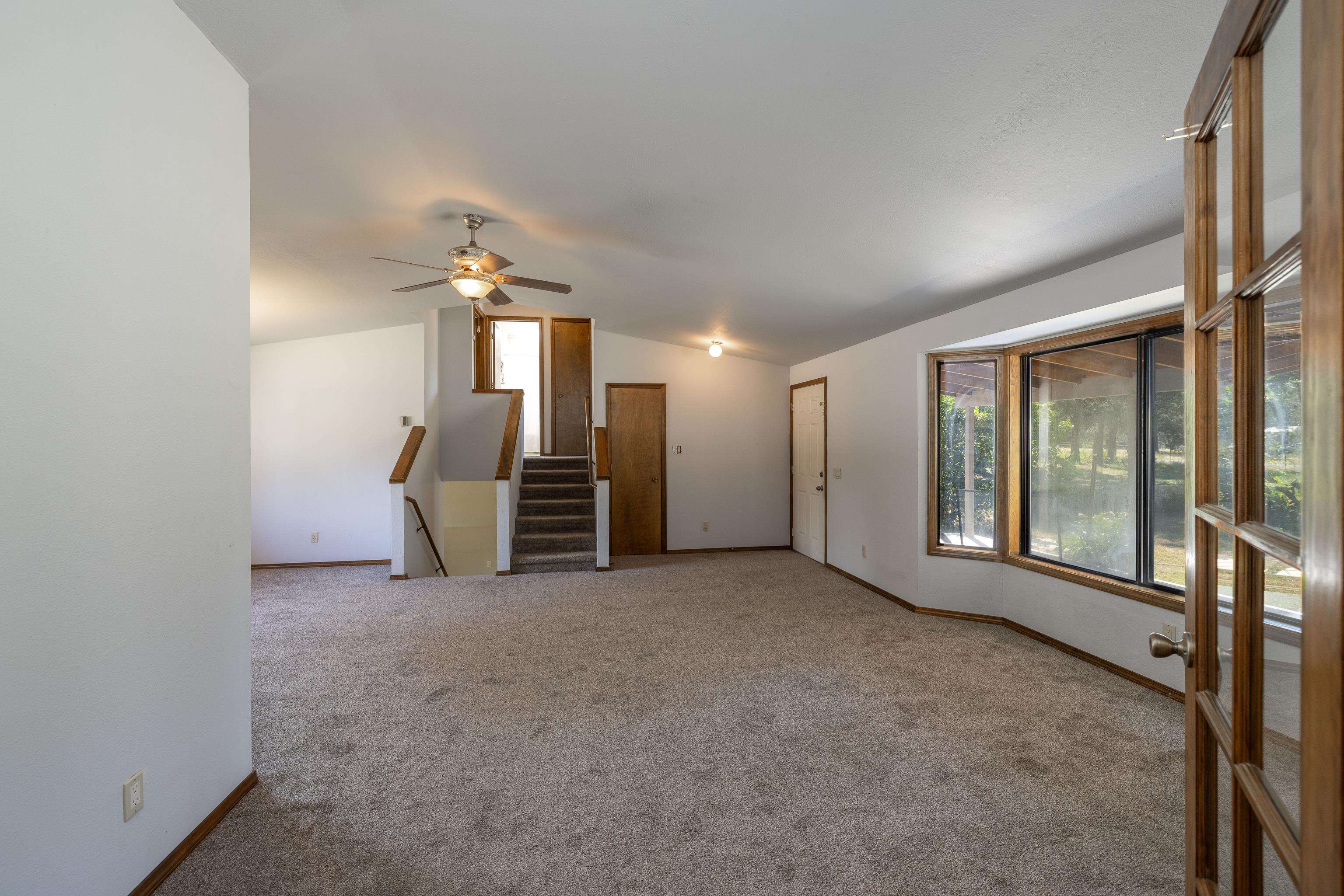 12907 East Nelson Road Elk, WA 99009 - Photo 24 of 44