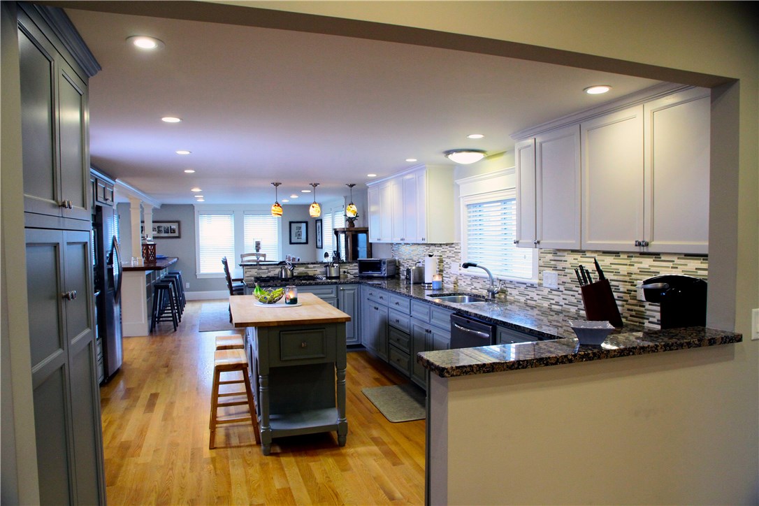 35 Sumner Brown Road Cumberland, RI 02864 - Photo 7 of 31
