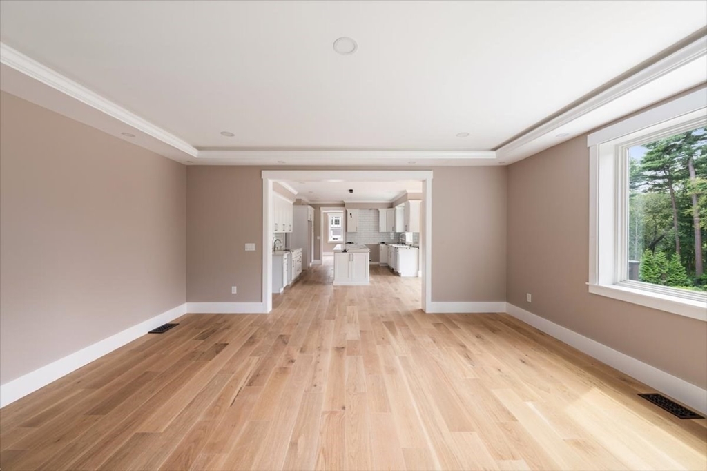 22 Magnolia Road Natick, MA 01760 - Photo 15 of 36