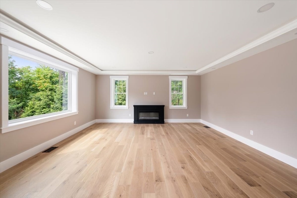 22 Magnolia Road Natick, MA 01760 - Photo 16 of 36