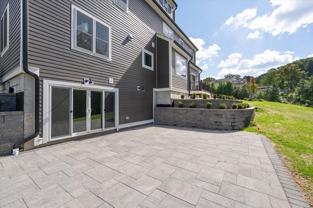 22 Magnolia Road Natick, MA 01760 - Photo 32 of 36