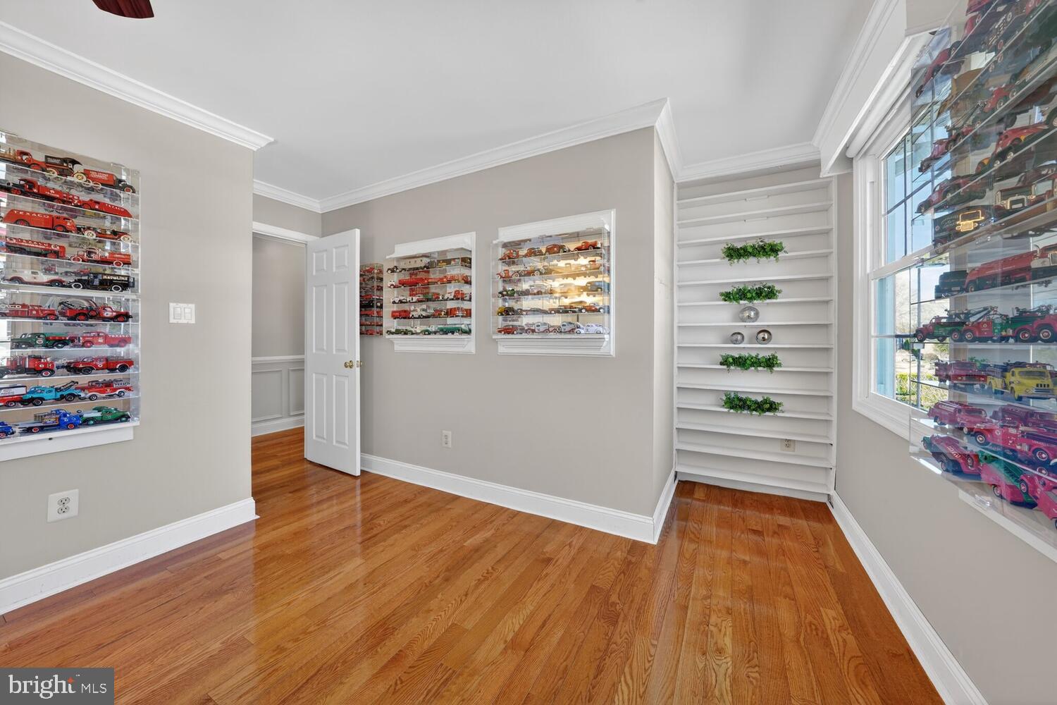 7923 Donegal Lane Springfield, VA 22153 - Photo 37 of 46 Secondary Bedroom