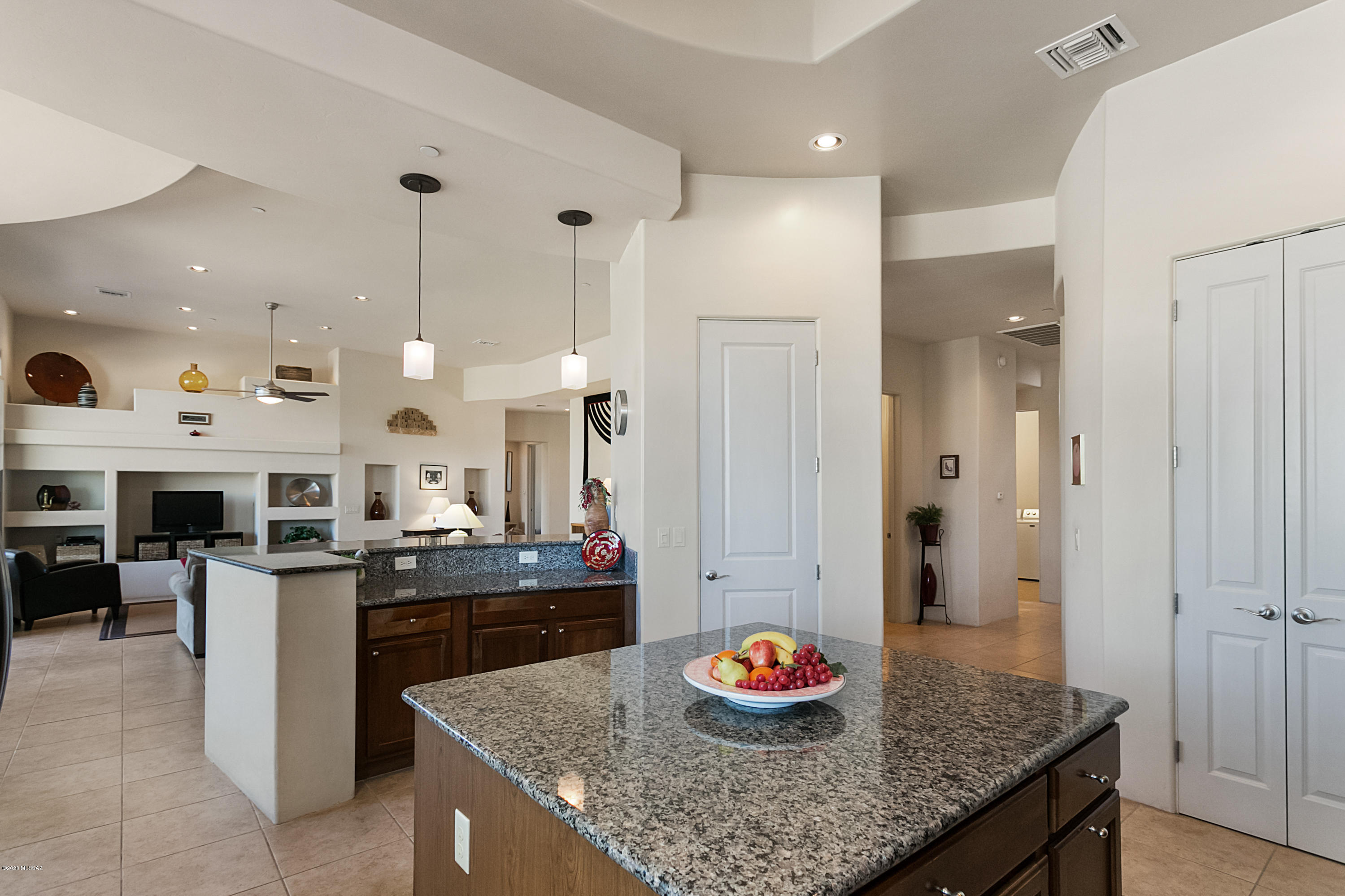 3934 West Post Ranch Place Marana, AZ 85658 - Photo 16 of 46 Gallery Image 16