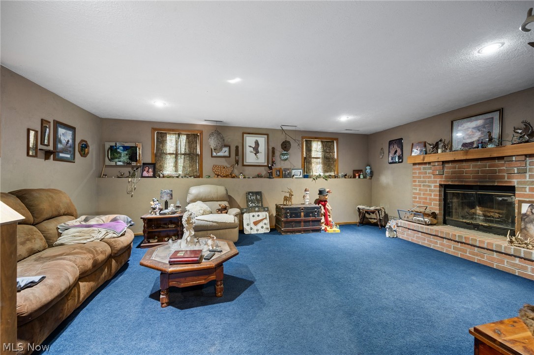 8175 Stover Road Sherrodsville, OH 44675 - Photo 14 of 23