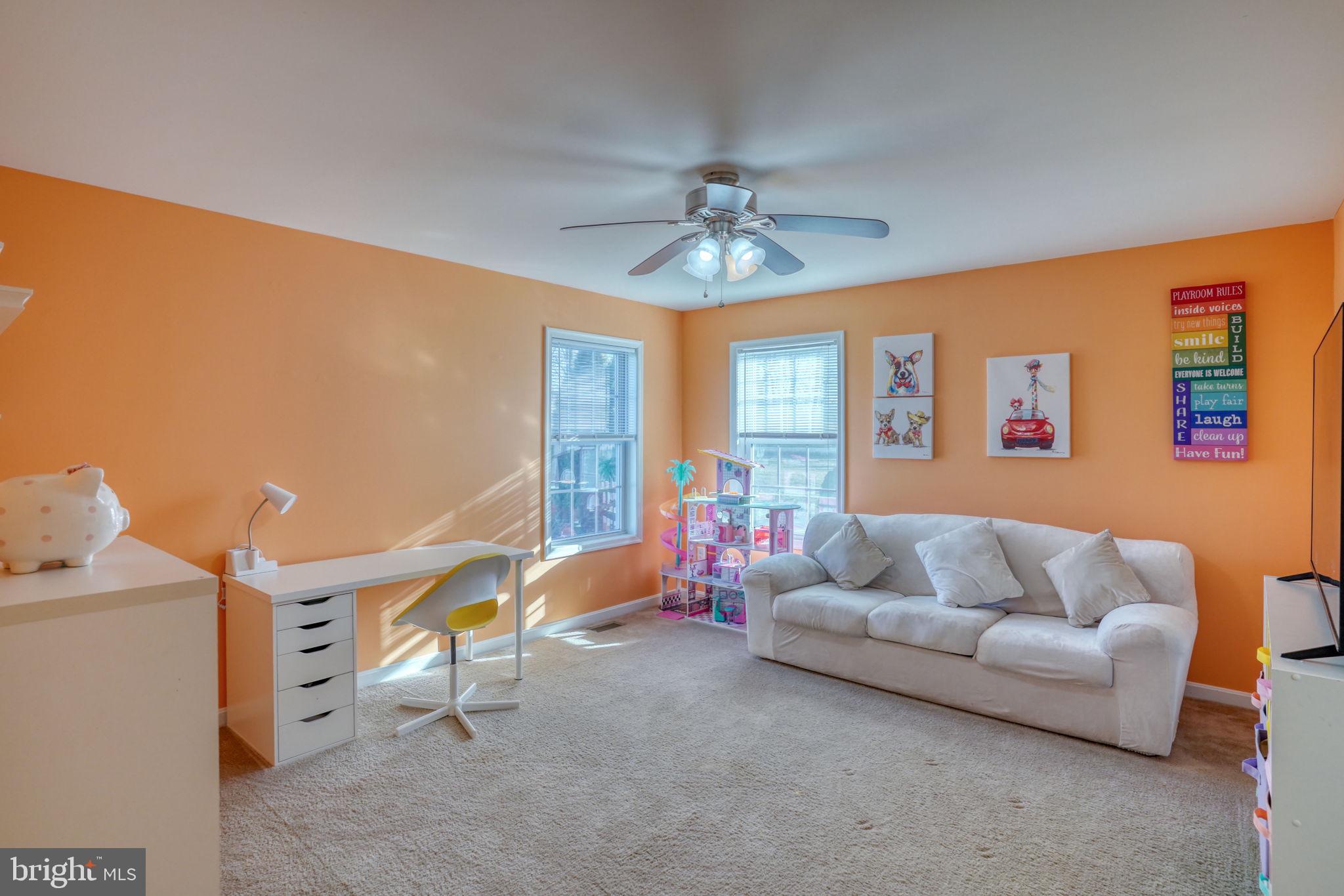 45 East Buck Point Road Clayton, DE 19938 - Photo 28 of 40 Main floor bedroom currently used as a play room