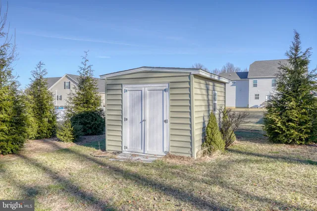 $399,000 | 45 East Buck Point Road, Clayton, DE 19938