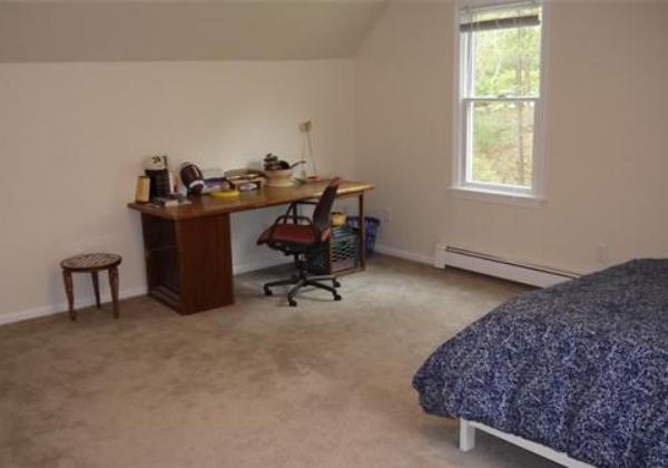 6 Betty Spring Road Freetown, MA 02717 - Photo 11 of 15
