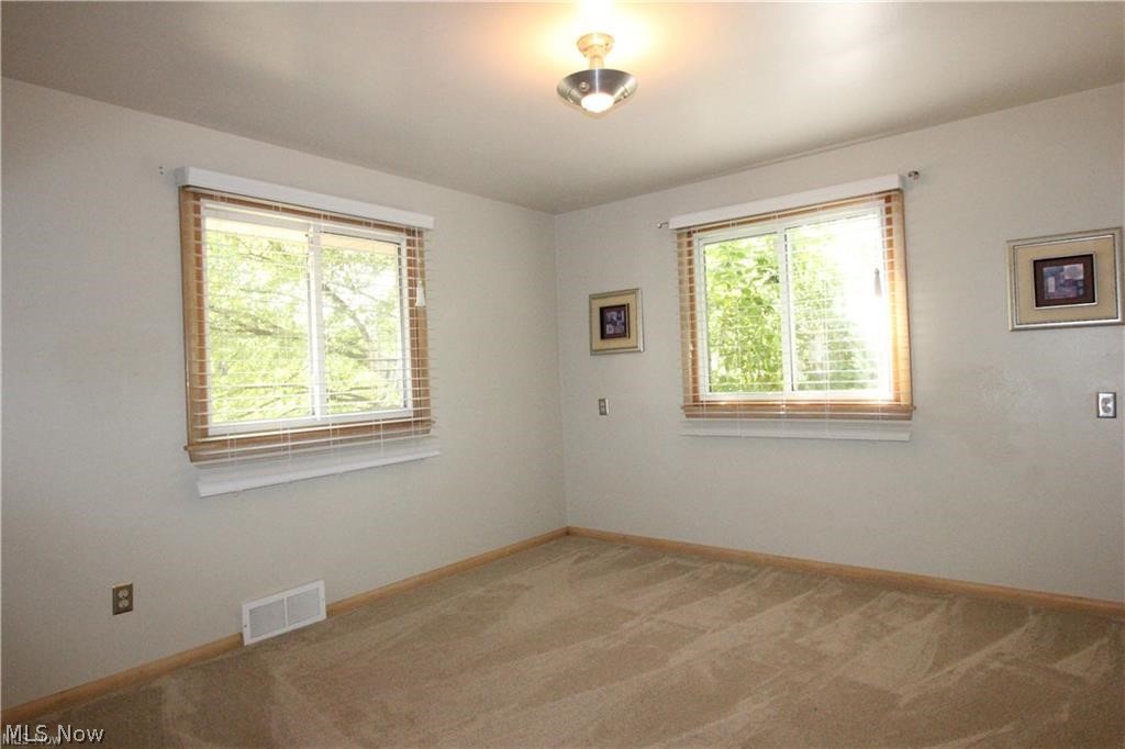 1806 Windsor Road Northeast Massillon, OH 44646 - Photo 22 of 35 Gallery Image 22