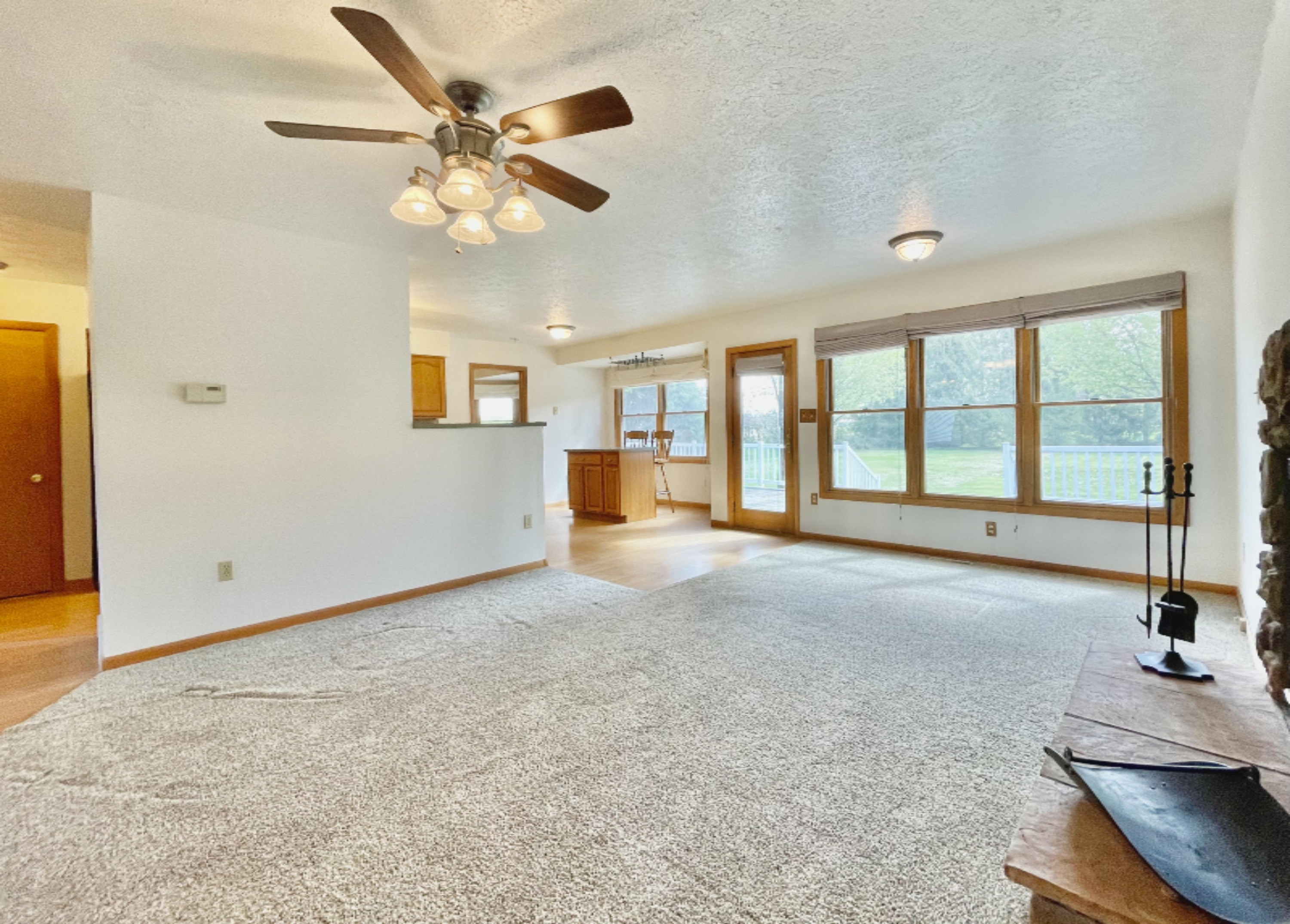4817 Scottdale Road St. Joseph, MI 49085 - Photo 4 of 23 F8F0DF98-1D5E-456D-AA75-368EA0C9E401
