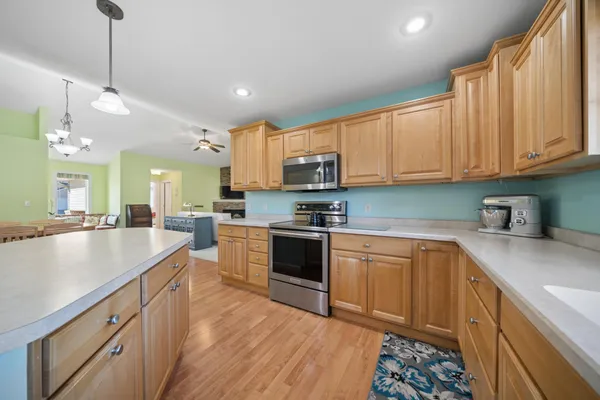 $399,000 | 152 Shamrock Drive, Mankato, MN 56001