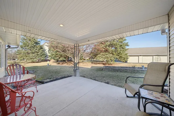 $399,000 | 152 Shamrock Drive, Mankato, MN 56001