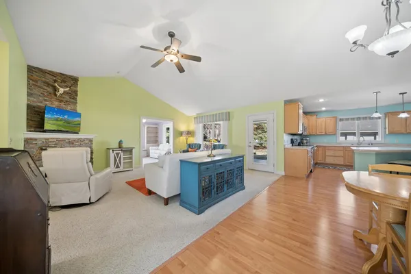 $399,000 | 152 Shamrock Drive, Mankato, MN 56001