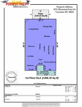 a view of house with a yard