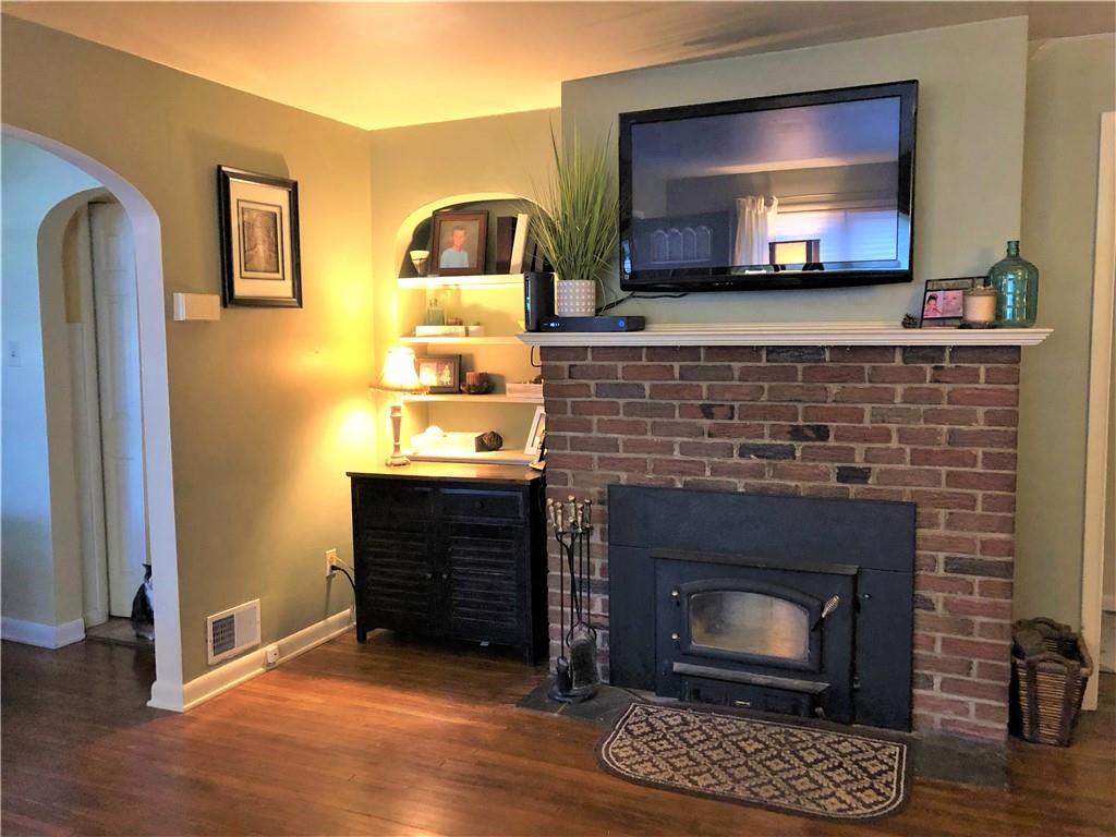 1805 Mohawk School Road Edinburg, PA 16116 - Photo 5 of 19 Gallery Image 5
