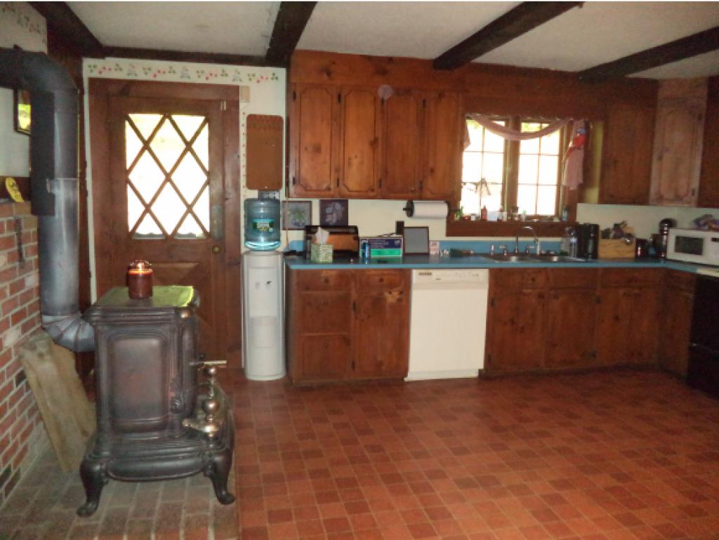 77 Allen Road Bow, NH 03304 - Photo 3 of 22