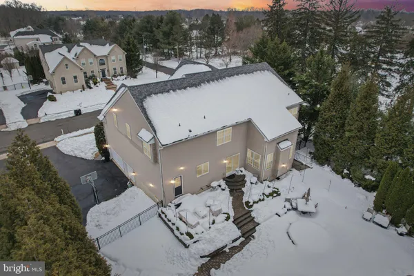$1,100,000 | 1 Cranbury Hill Court, Mount Laurel, NJ 08054
