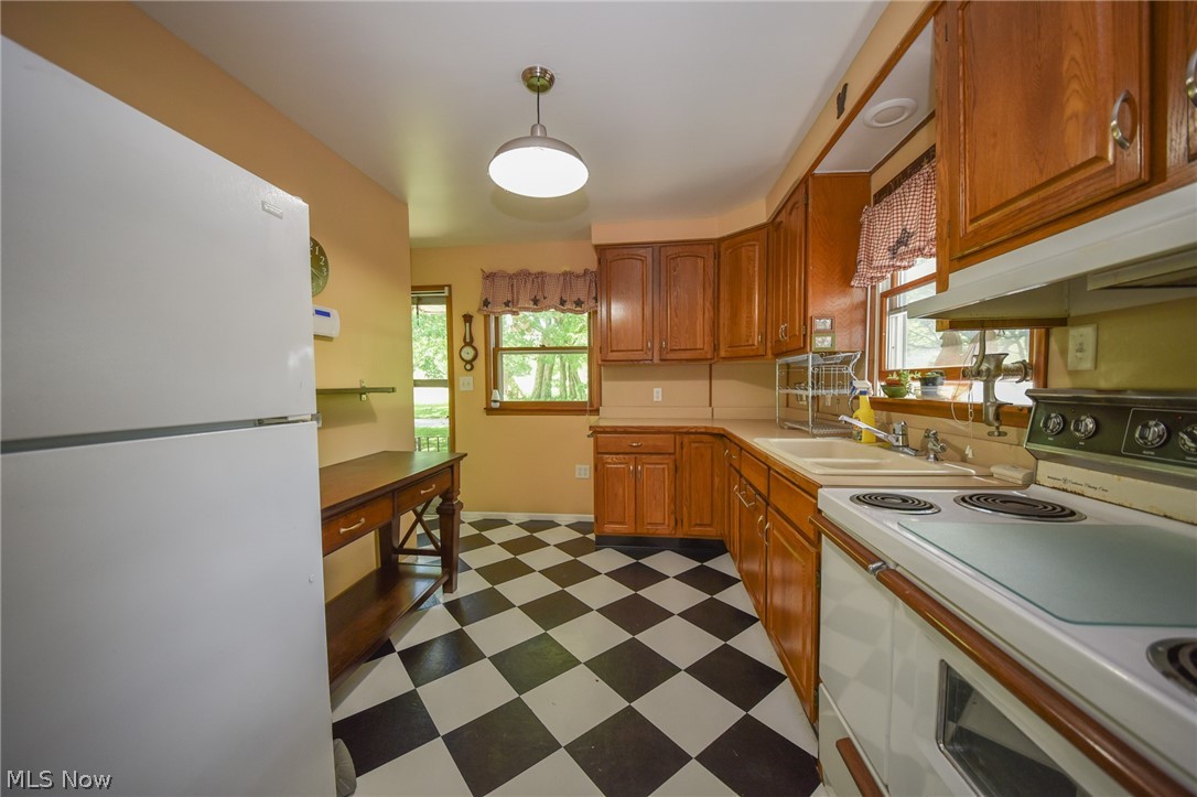 6327 Ryan Road Medina, OH 44256 - Photo 4 of 12 Gallery Image 4