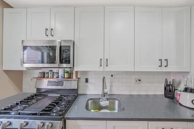 $849,000 | 202-02 109th Avenue | Hollis