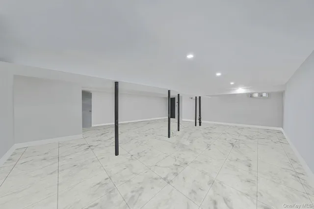 $849,000 | 202-02 109th Avenue | Hollis