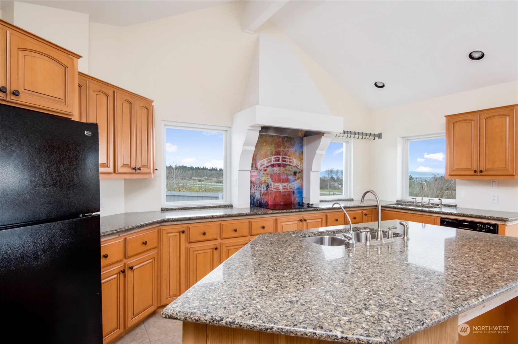 4620 Moran Road Oak Harbor, WA 98277 - Photo 13 of 40 Gallery Image 13