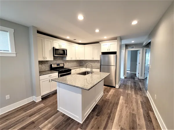 $2,100 | 1140 East Breckenridge Street, Ferndale, MI 48220