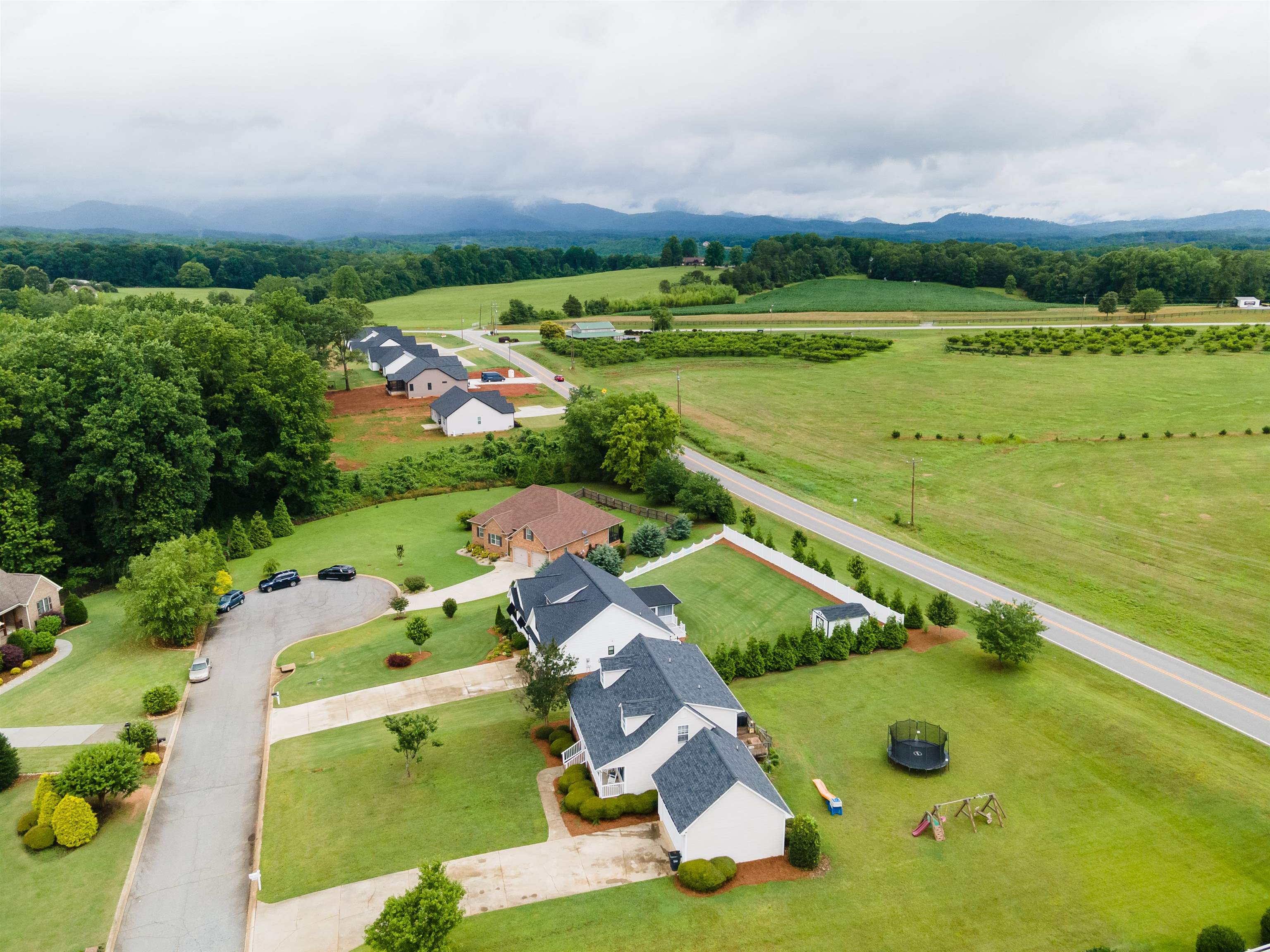 116 Wildheather Drive Campobello, SC 29322 - Photo 32 of 38