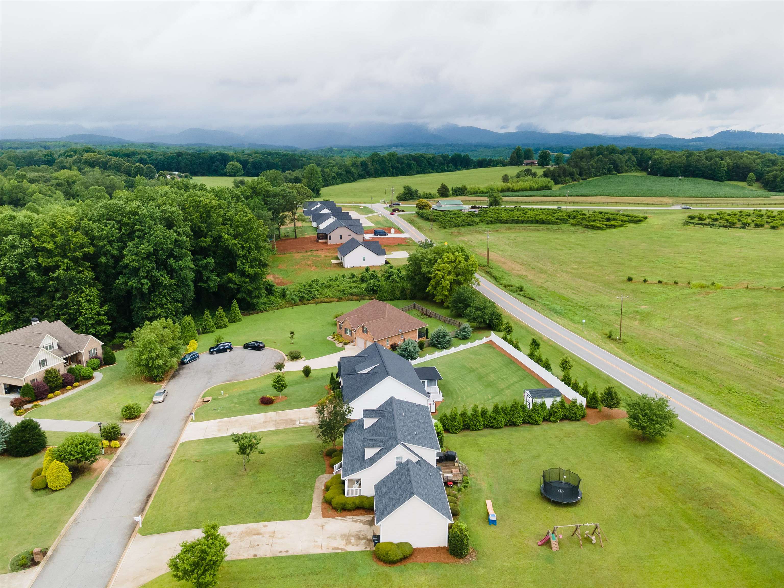 116 Wildheather Drive Campobello, SC 29322 - Photo 33 of 38