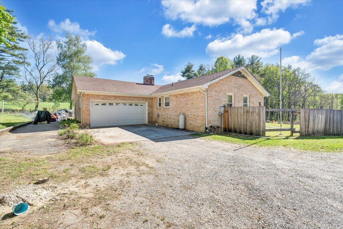 1547 Kings Store Road Northeast Check, VA 24072 - Photo 44 of 68 48-MIB07377